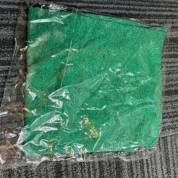 Champion Men's Double Dry Tee. Green.  Size M - Picture 4 of 4